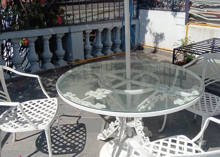 Apartment Comoda, Con Un Toque Futbolero *